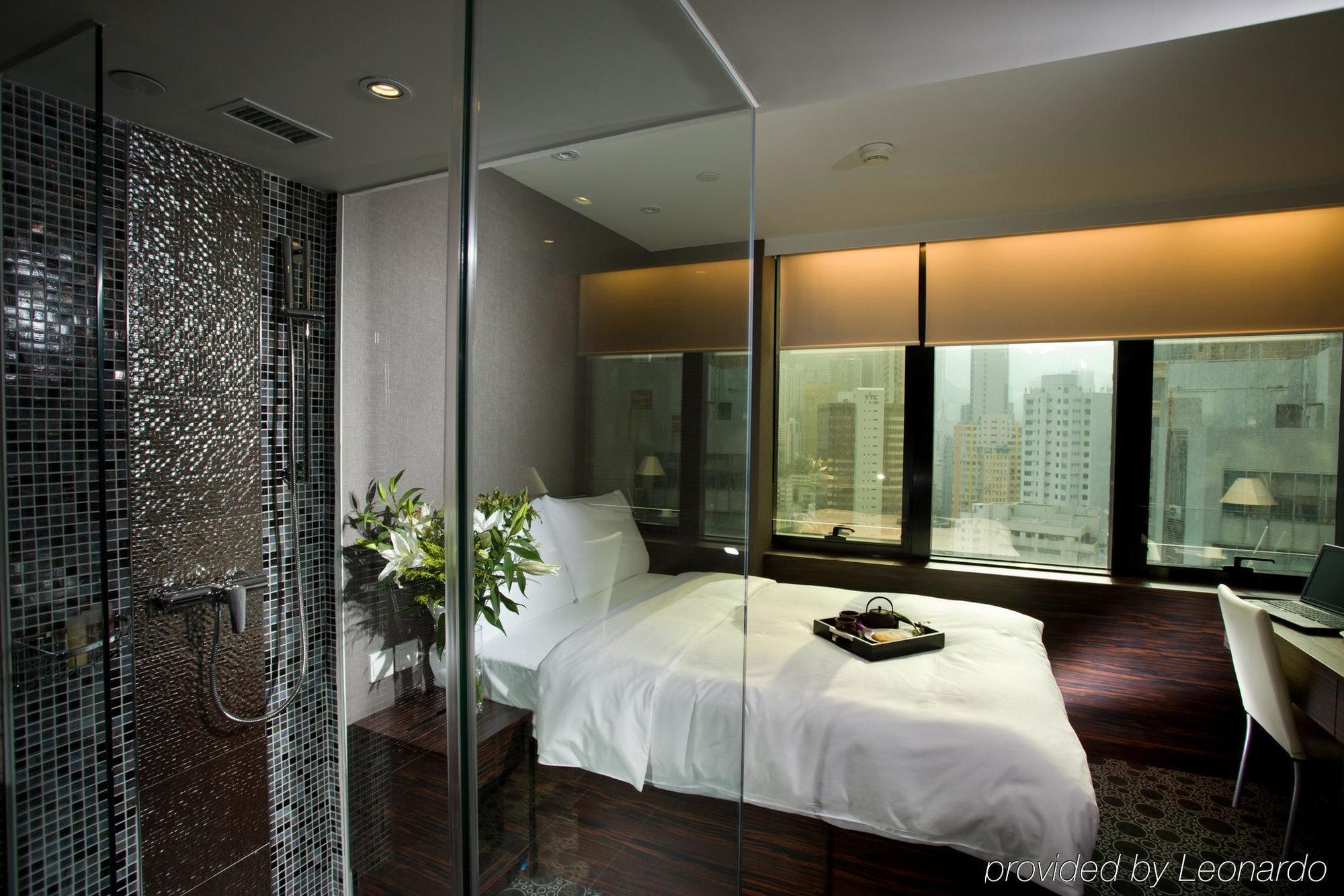 Hotel Bonaparte By Rhombus Hong Kong Room photo